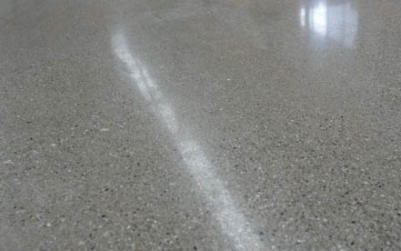 金剛砂超耐磨地坪為什么越來越多的工廠會采用？